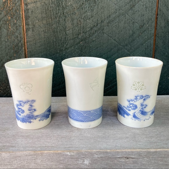 Vintage | Set of 3 Japanese Porcelain Sake Tumblers